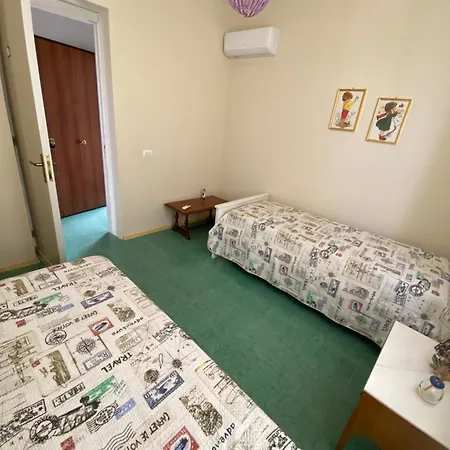 Maresa Apartment